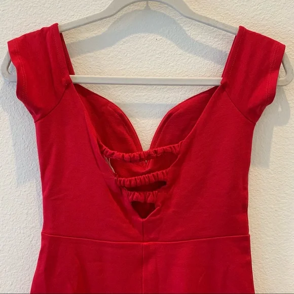 Red Off-the-Shoulder Dress - Picture 5 of 8